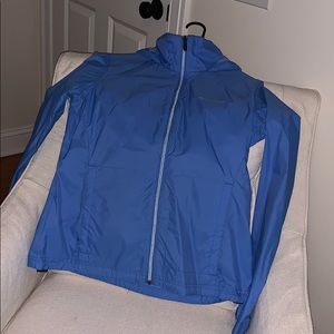 Women’s Columbia Rain Jacket — Medium